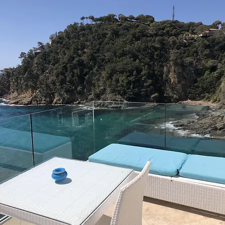 La Calanque Hotel