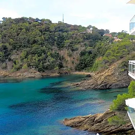 La Calanque Hotel 4*