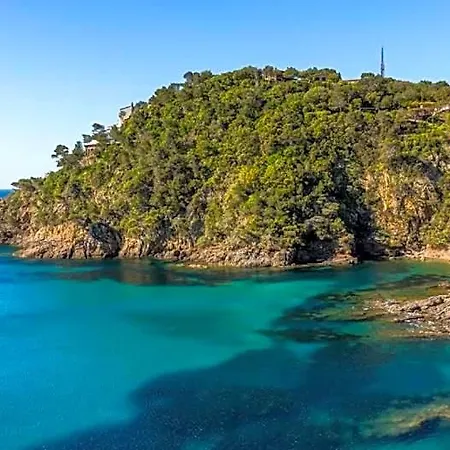 Hotel La Calanque Cavalaire-sur-Mer