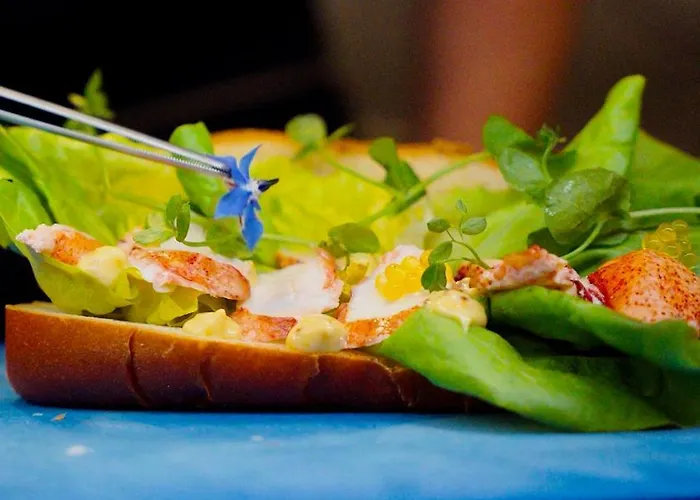 Hotel La Calanque 4*