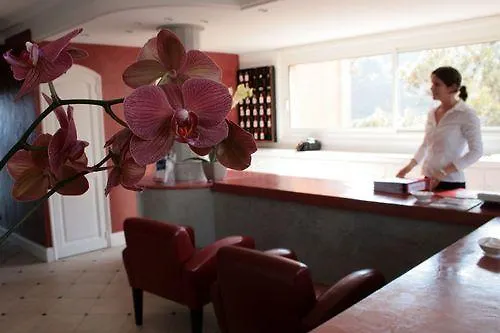 Hotel La Calanque 4*